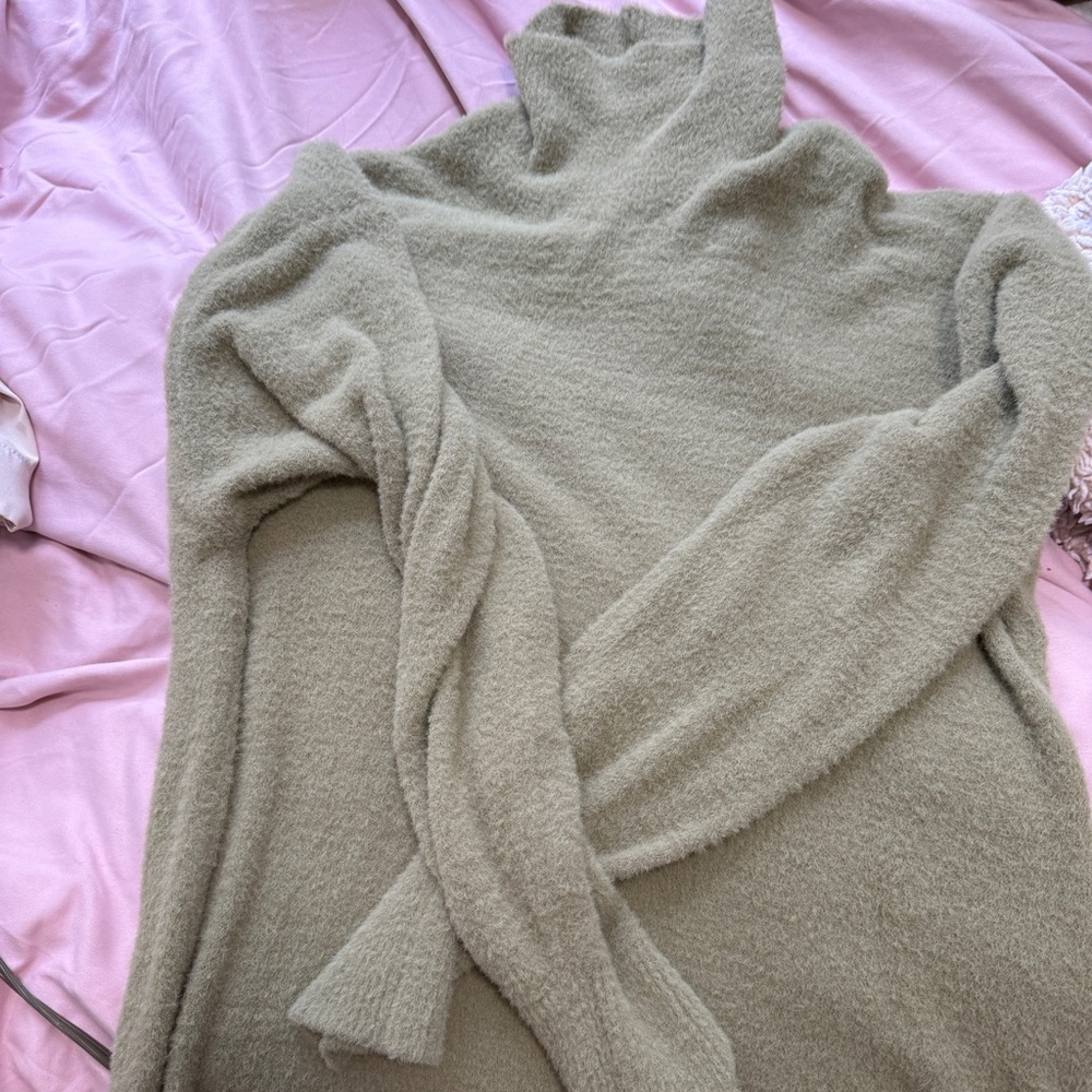 Wilfred Green Cowl Turtleneck Sweater
